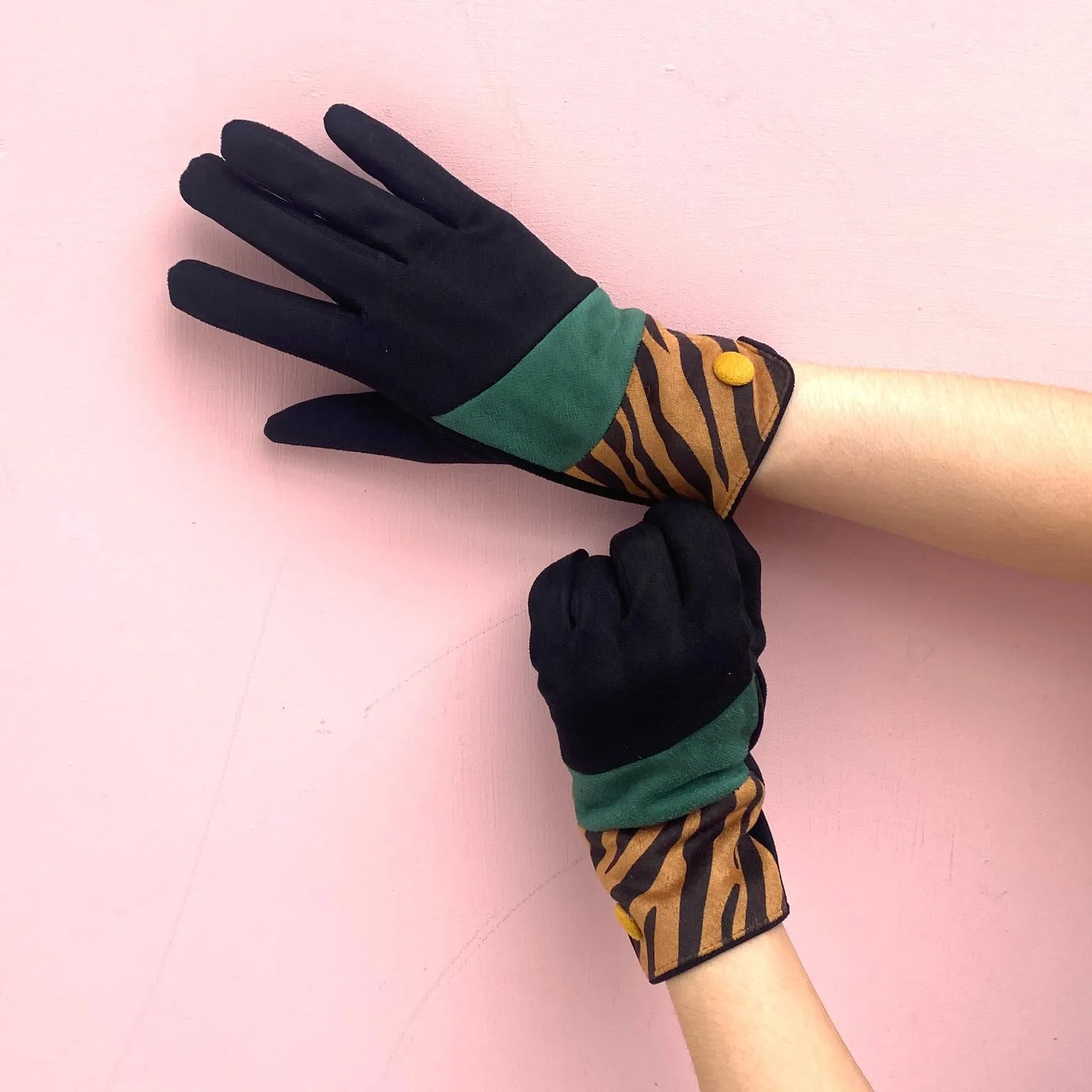 Animal Print 'Tiger' Suedette Gloves