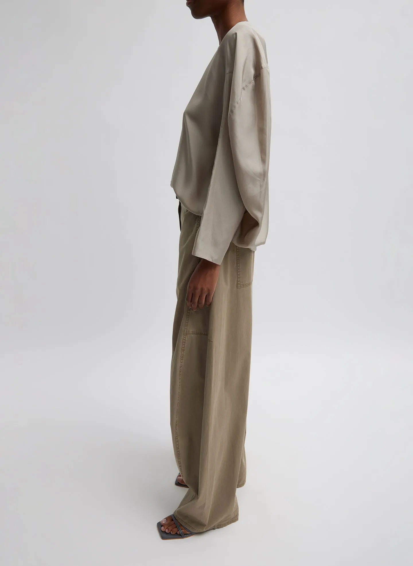 Garment Dyed Silky Cotton Sid Chino Pant