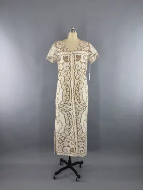 Vintage 1970s Lace Kaftan Robe / Bohemian Ivory Lace Dress Coat